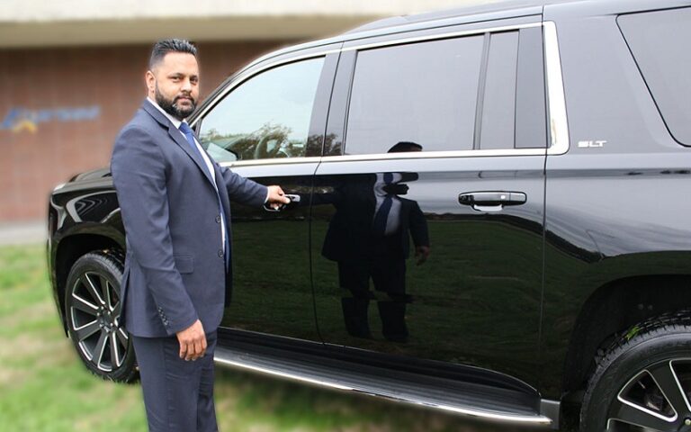 Why Booking a Luxury SUV is Perfect for VIP Transportation and Special Guests